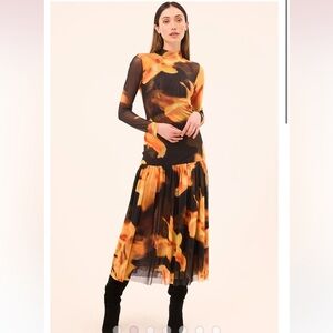 Misa Los Angeles LEYLANI DRESS Black and Orange Long Sleeve Worn 1x Size Medium